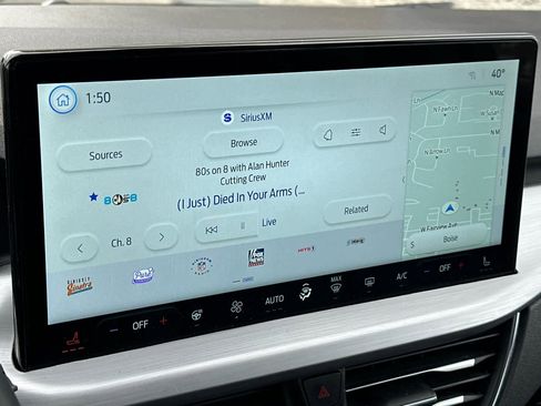 Certified 2025 Ford Escape Platinum image 18