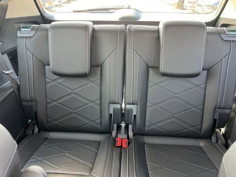 New 2026 Volkswagen Atlas SE AWD/4WD image 9