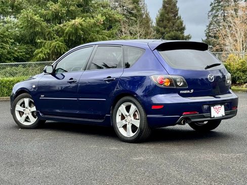 Used 2005 MAZDA MAZDA3 s w/ Appearance Pkg image 11