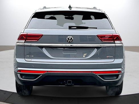 Used 2022 Volkswagen Atlas Cross Sport SE image 8