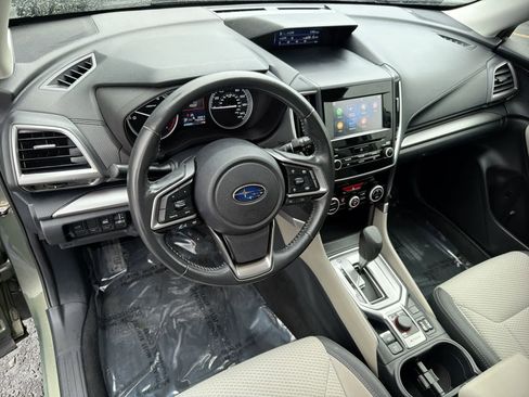 Used 2020 Subaru Forester Premium image 10