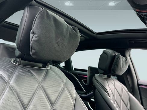 Used 2024 Mercedes-Benz Maybach S 580 4MATIC image 15