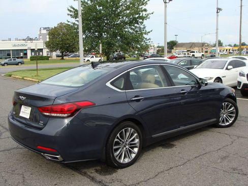 Used 2017 Genesis G80 3.8 w/ Option Group 03 image 6