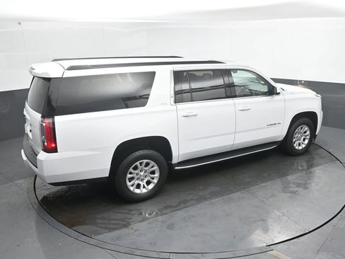 Used 2019 GMC Yukon XL SLT w/ Open Road Package image 32