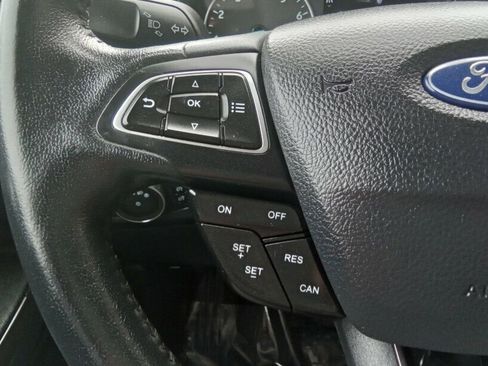 Used 2018 Ford EcoSport SE w/ SE Convenience Package image 15