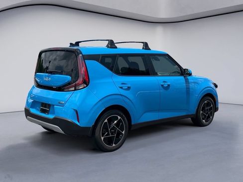 Used 2025 Kia Soul EX FWD image 5
