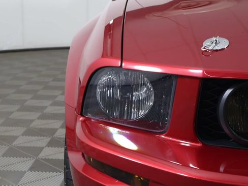 Used 2006 Ford Mustang GT Premium RWD image 8