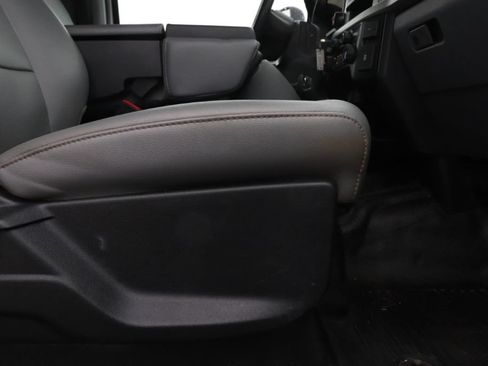 Used 2024 Ford F550 4x4 Crew Cab Super Duty image 45