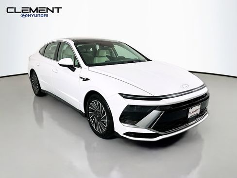 New 2026 Hyundai Sonata SEL FWD image 3