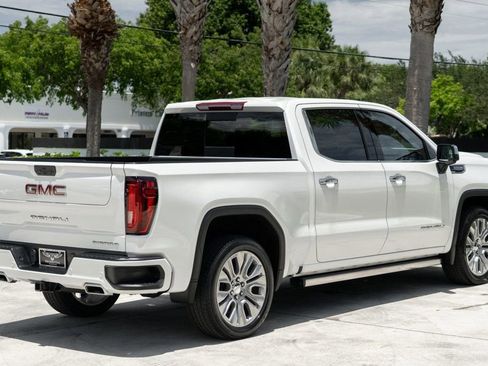 Used 2021 GMC Sierra 1500 Denali w/ Denali Premium Package image 8