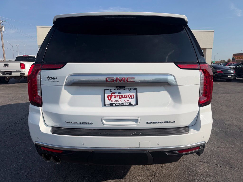 Used 2024 GMC Yukon Denali w/ Denali Reserve Package AWD/4WD image 16