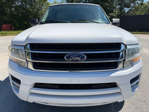 Used 2016 Ford Expedition XLT RWD image 8
