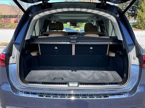 Used 2024 Mercedes-Benz GLS 450 4MATIC image 16