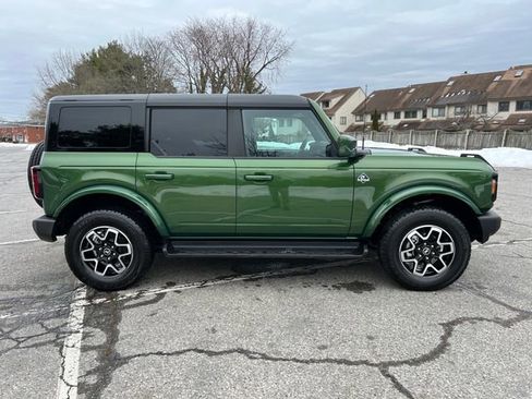 Used 2025 Ford Bronco Outer Banks image 12