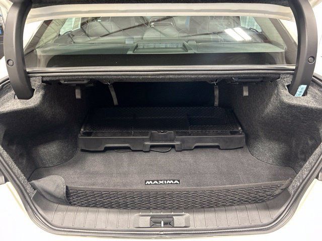 Used 2023 Nissan Maxima Platinum w/ Sport Mat Group FWD image 21