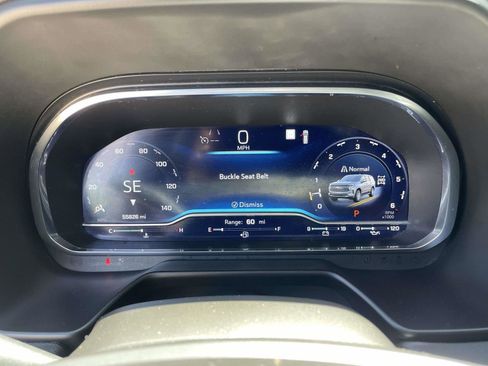 Used 2022 Chevrolet Tahoe Z71 w/ Off-Road Capability Package image 10