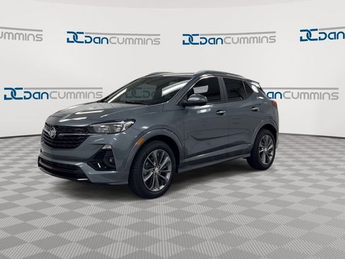 Used 2022 Buick Encore GX Select w/ Sport Touring Package FWD image 4
