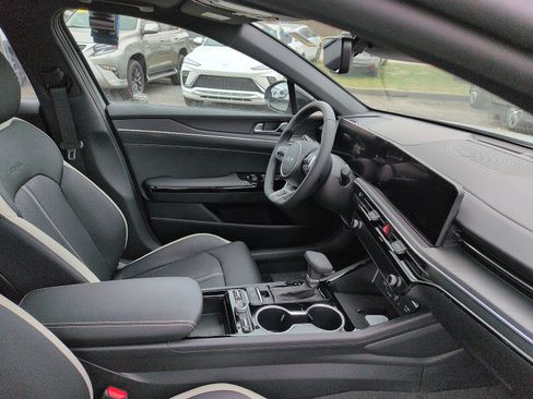 New 2026 Kia K5 GT-Line image 7