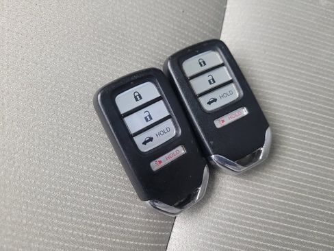 Used 2019 Honda Accord LX image 32