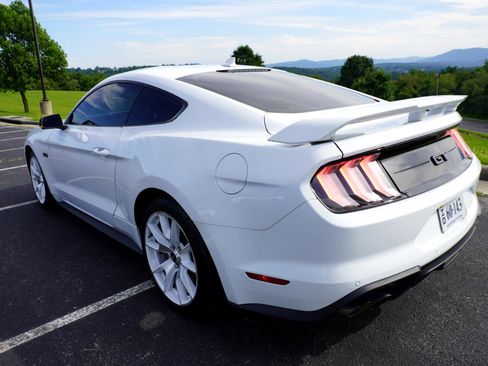 Used 2022 Ford Mustang GT Premium w/ Equipment Group 401A image 5