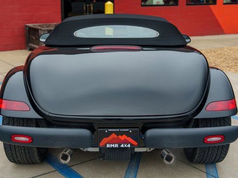 Used 2000 Plymouth Prowler image 27