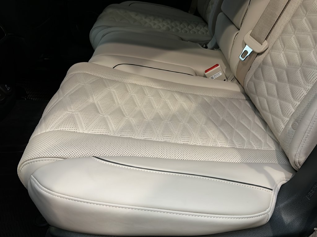 Certified 2026 Genesis GV80 3.5T AWD/4WD image 19