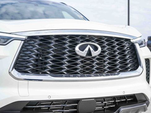 Used 2025 INFINITI QX60 Autograph w/ Cargo Package AWD/4WD image 5