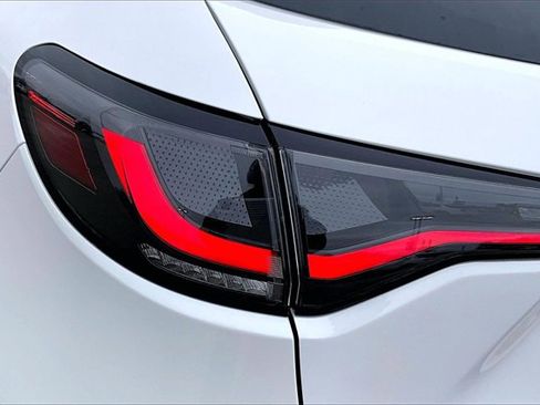 New 2026 Honda HR-V Sport image 14