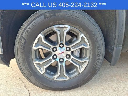 Used 2025 GMC Sierra 1500 SLT AWD/4WD image 19