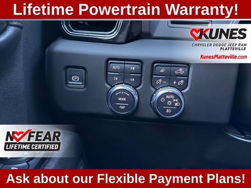 Used 2023 GMC Sierra 1500 AT4 image 13