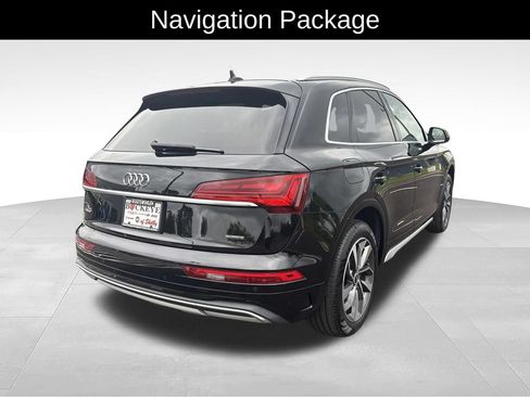 Used 2021 Audi Q5 2.0T Premium Plus w/ Premium Plus Package AWD/4WD image 3