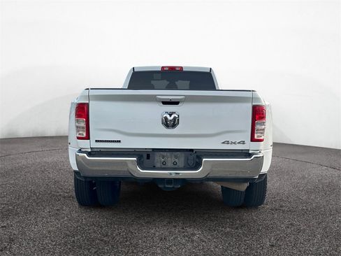 Certified 2022 RAM 3500 Big Horn image 4