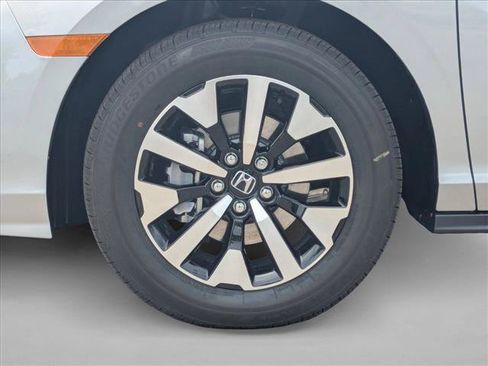 New 2026 Honda Odyssey EX-L image 10