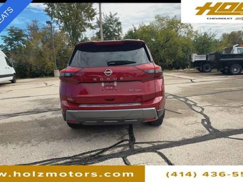 Used 2024 Nissan Rogue SL image 7
