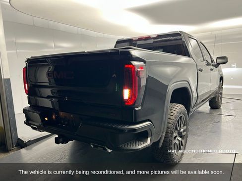 Used 2024 GMC Sierra 1500 AT4 w/ Technology Package image 6