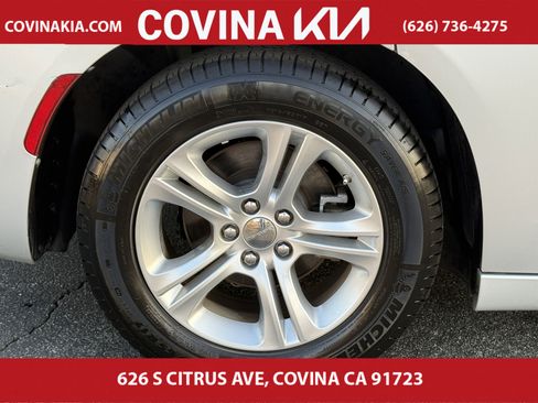 Used 2022 Dodge Charger SXT image 10