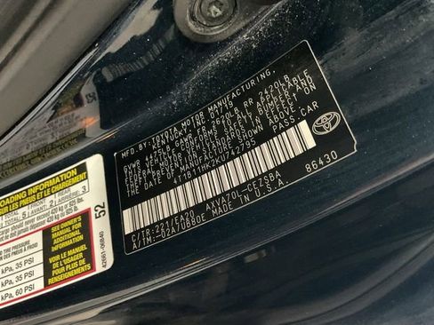 Used 2019 Toyota Camry SE w/ Carpet Mat Package FWD image 23