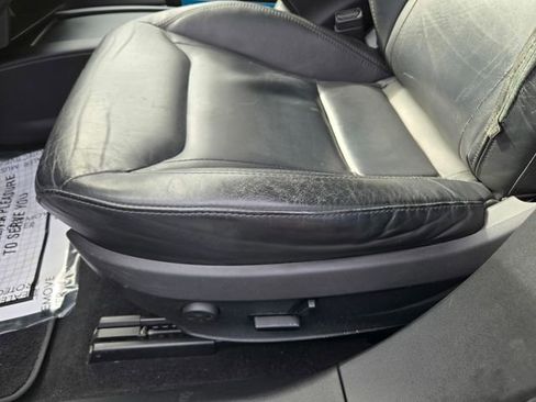 Used 2016 Tesla Model S 60 image 11