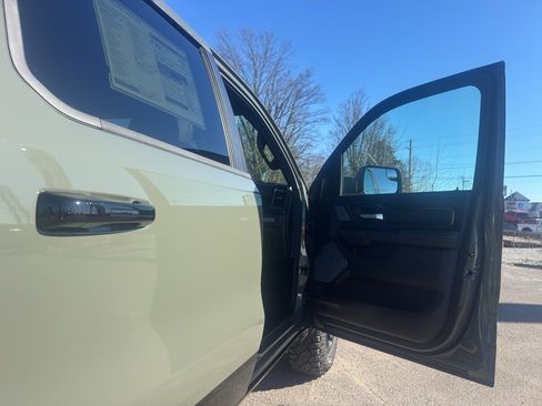 New 2026 RAM 1500 Rebel image 21