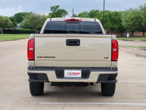 Used 2021 Chevrolet Colorado Z71 image 5