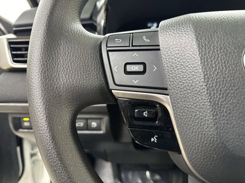 Used 2025 Toyota Camry LE image 37