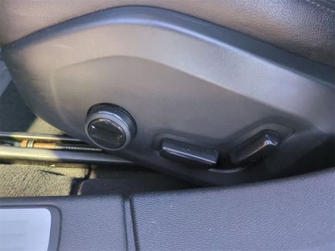 Used 2024 Volvo S60 B5 Core image 9