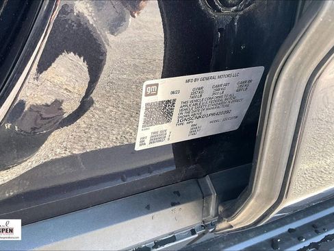 Used 2023 Chevrolet Tahoe LT image 35