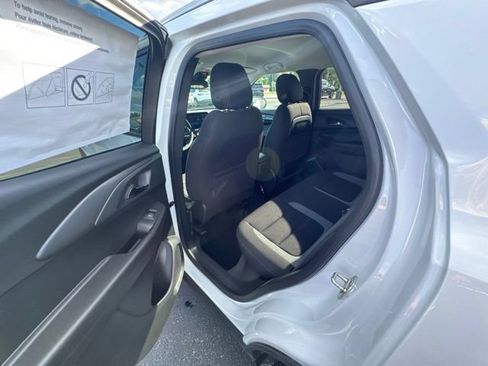 New 2026 Chevrolet TrailBlazer LT w/ Convenience Package AWD/4WD image 12
