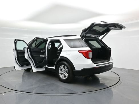 Certified 2021 Ford Explorer XLT image 37