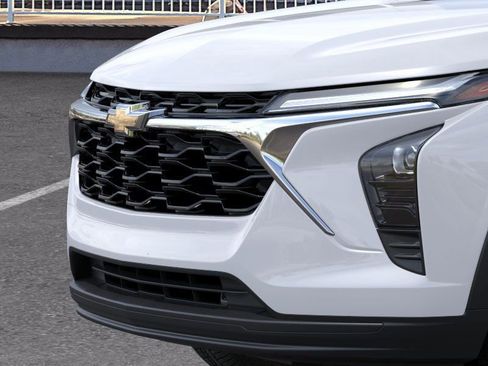 New 2026 Chevrolet Trax LS w/ LS Convenience Package image 13