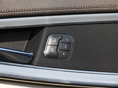 Used 2020 Lincoln Nautilus Premier w/ Equipment Group 101A AWD/4WD image 5