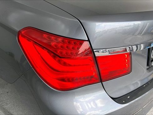 Used 2011 BMW ActiveHybrid 7 Li RWD image 34