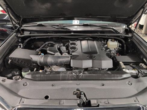 Used 2018 Toyota 4Runner Limited image 21