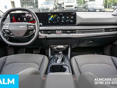 Used 2025 Kia K4 FWD image 25